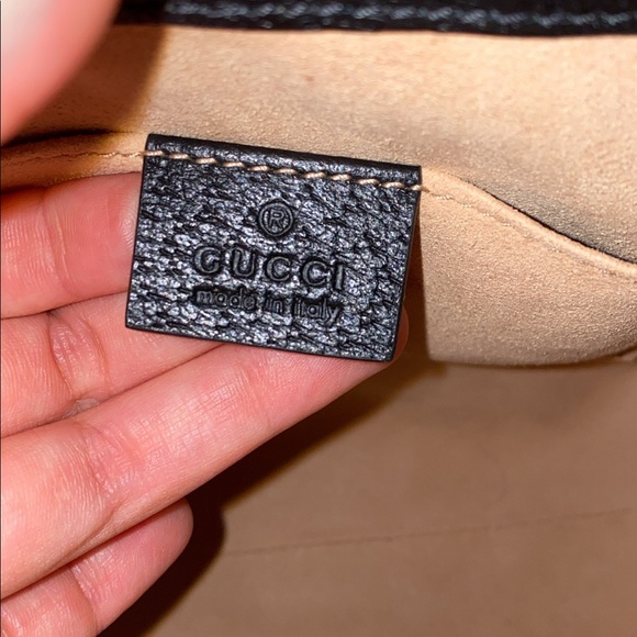 Barely used limited edition authentic Gucci Purse - Picture 7 of 7